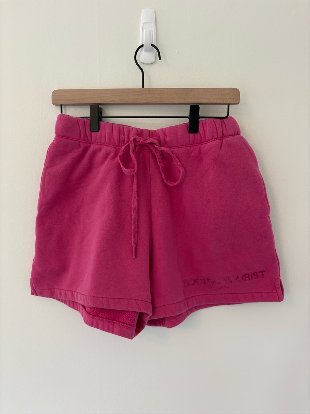 Social Tourist Pink Shorts S